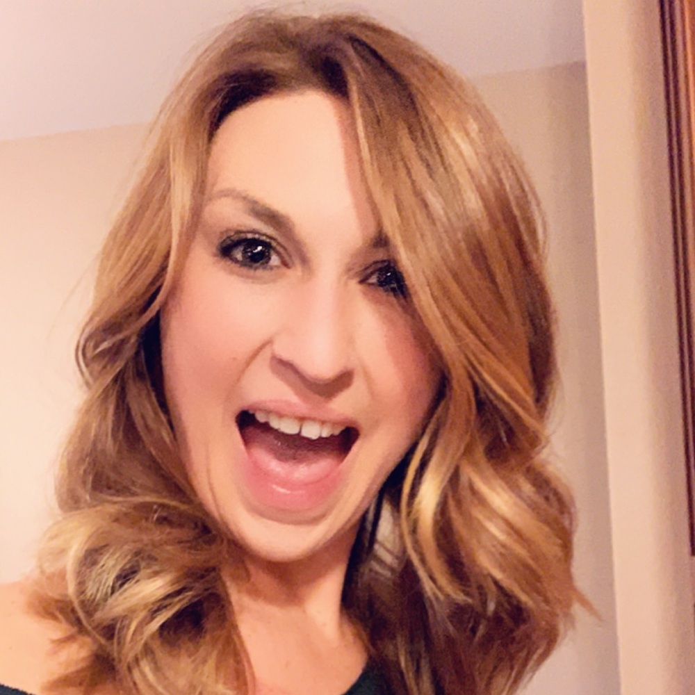 Meet your Posher, Kelly